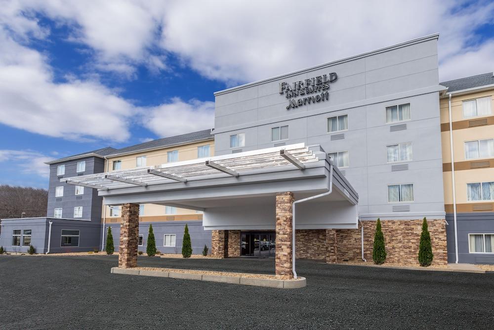 Fairfield By Marriott Inn & Suites Uncasville Mohegan Sun Area Eksteriør billede