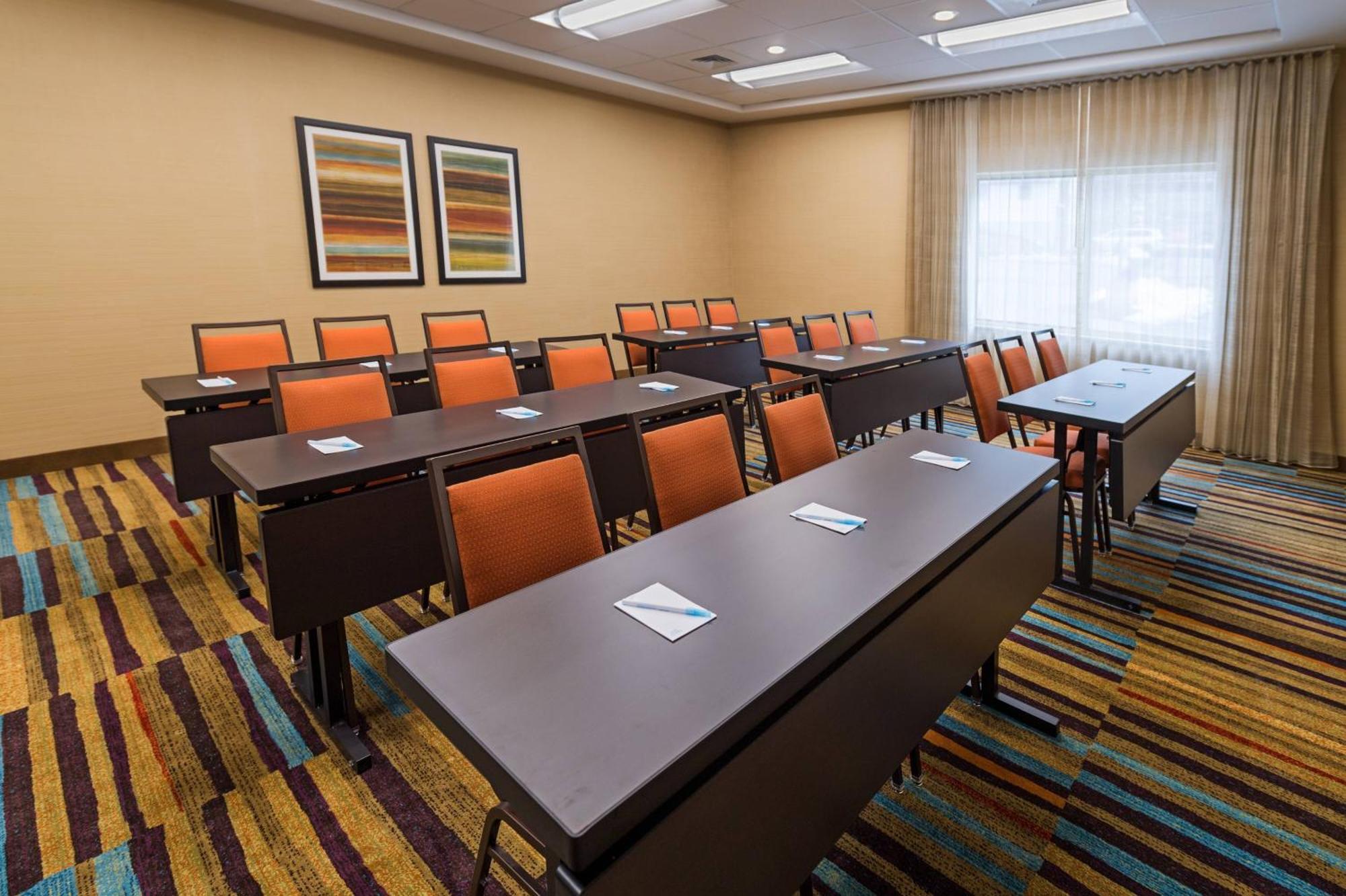 Fairfield By Marriott Inn & Suites Uncasville Mohegan Sun Area Eksteriør billede