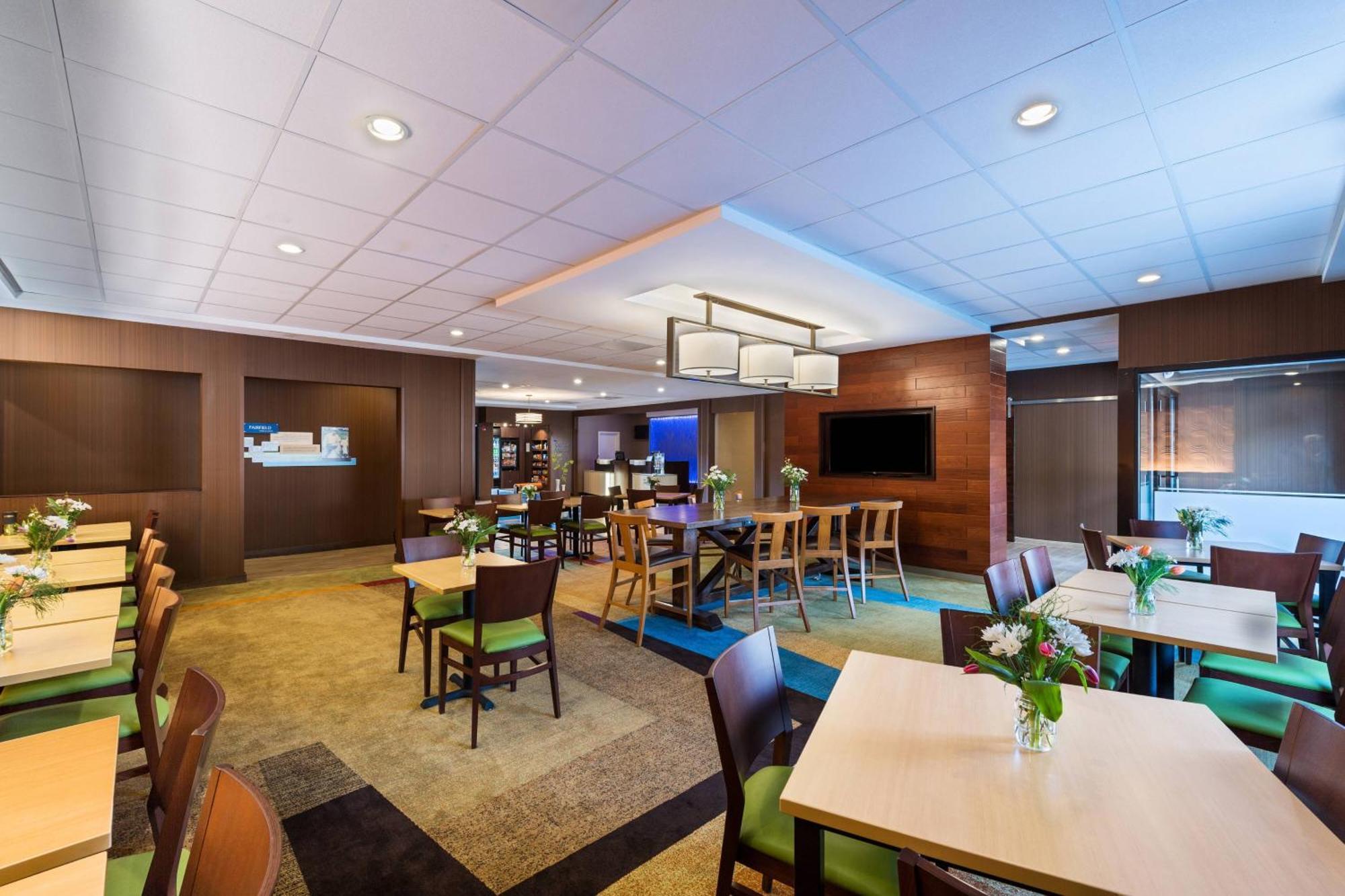 Fairfield By Marriott Inn & Suites Uncasville Mohegan Sun Area Eksteriør billede